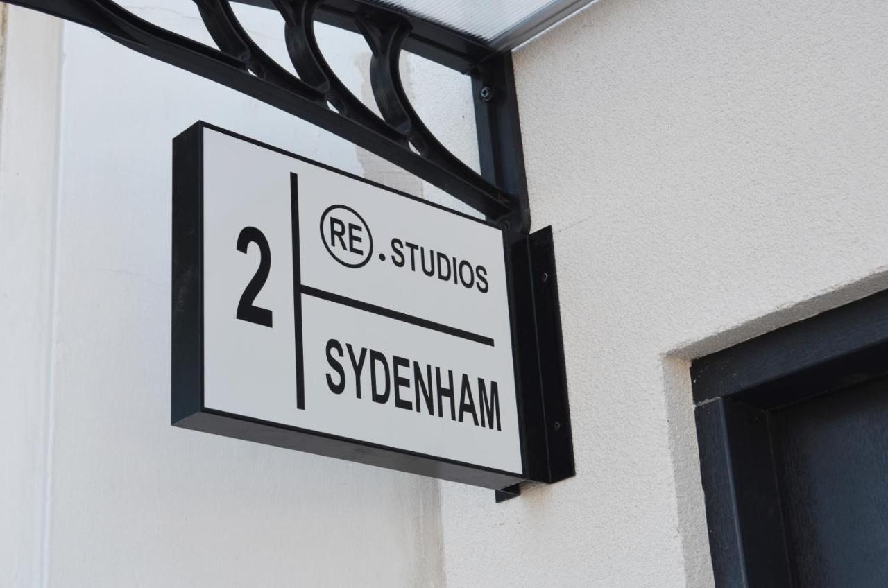 Deluxe And Modern Studio Apartment In Sydenham ロンドン エクステリア 写真